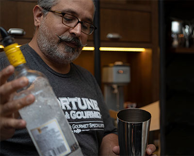 bartender-about-square Leeds Public House bartender mixing drink